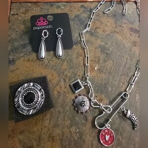 Paparazzi Silver and Black Jewelry Set